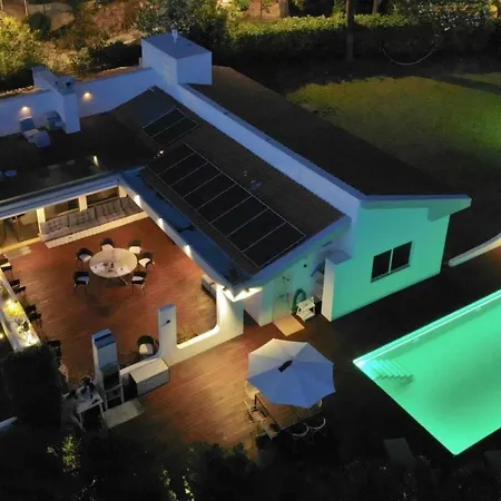 Villa A Energy Bento Box Hot Pool & Sauna